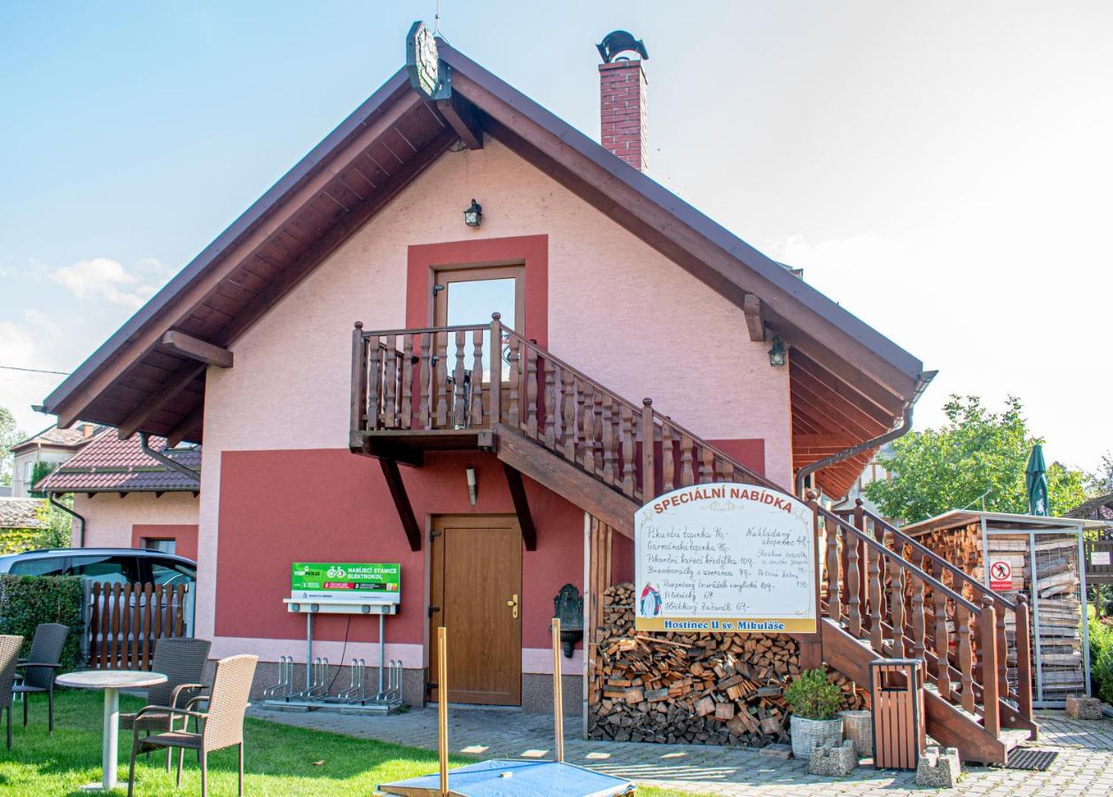 Hostinec a penzion U sv. Mikuláše Hať Exterior foto